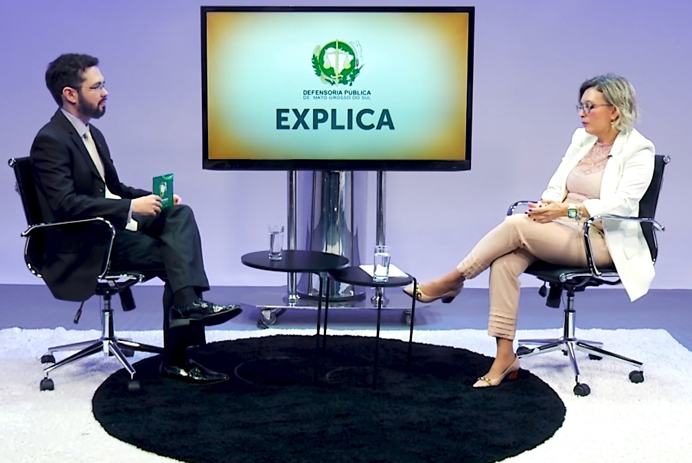 Defensoria Explica entrevista coordenadora do Nucrim, Francianny Santos