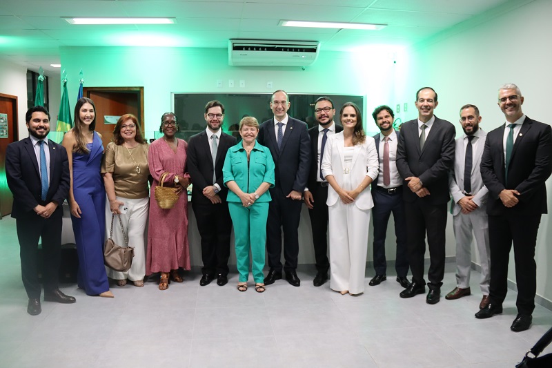 INAUGURA CORUMBA VARIOS