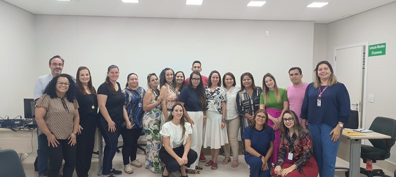 DRA THAISA REUNIAO CENSO POP RUA ESDP 1