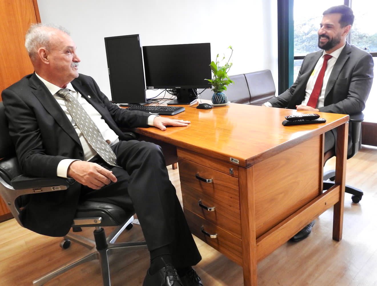 Dr Homero com Deputado Geraldo Resende