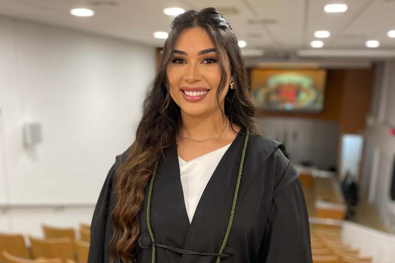 Dra. Gabriela