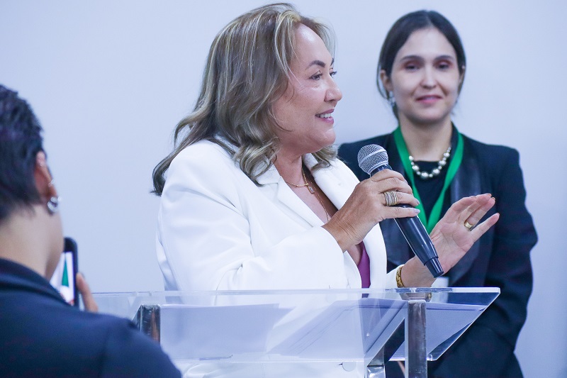 Dra Nancy posse novos defensores